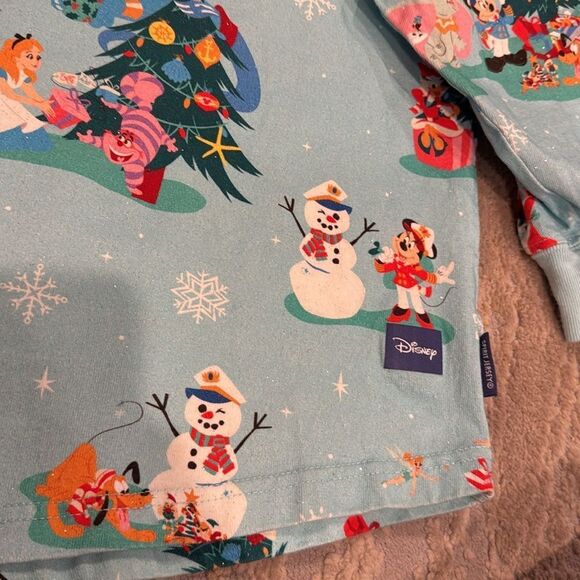 Disney Cruise Line Spirit Jersey  Limited Edition Christmas Exclusive size L - Picture 6 of 10